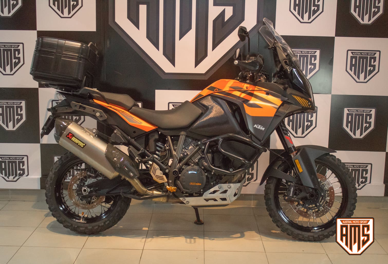 Banner KTM 1290 Adventure
