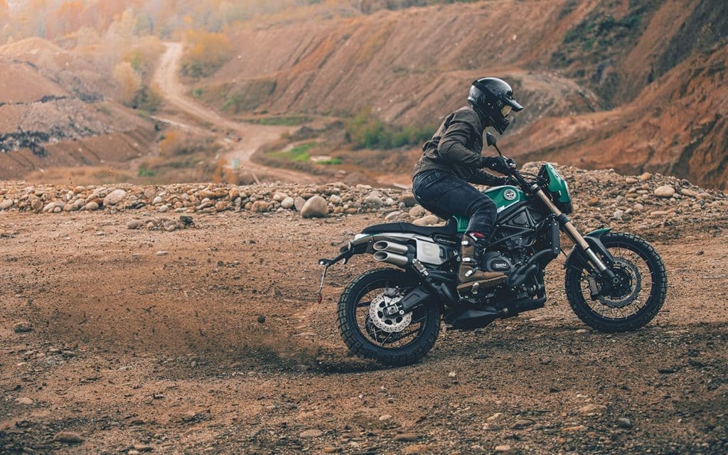 benelli leoncino 800 trail