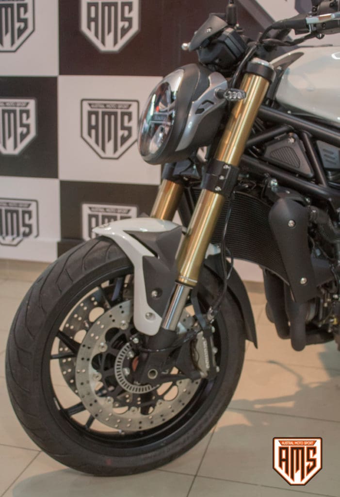 review benelli 752s