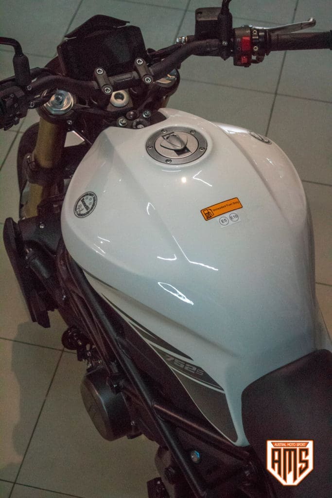 review benelli 752s