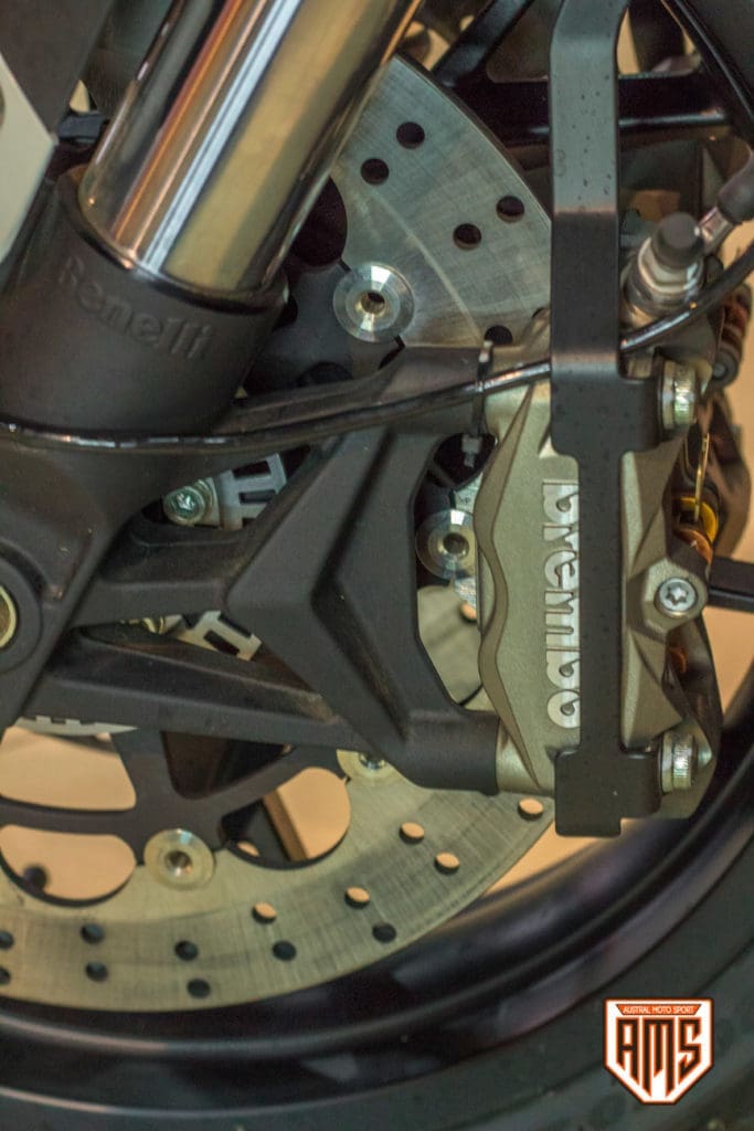 review benelli 752s