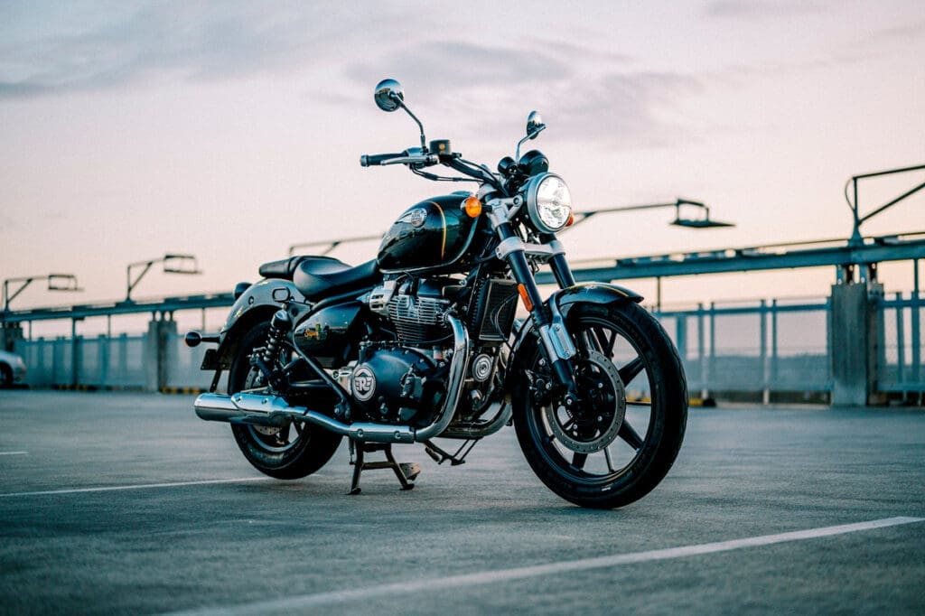 super meteor 650