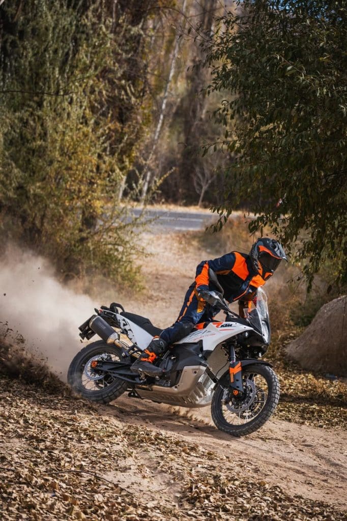 ktm 790 adventure 2023