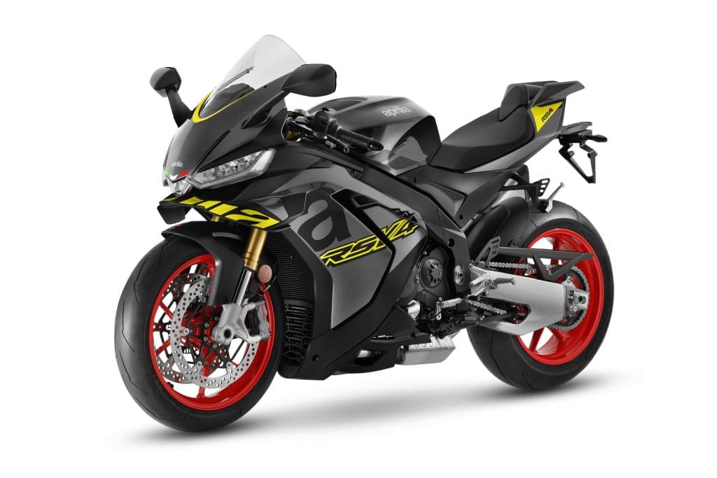 aprilia-rsv4