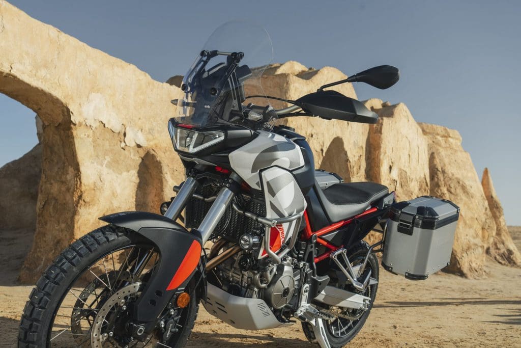 aprilia-tuareg-660