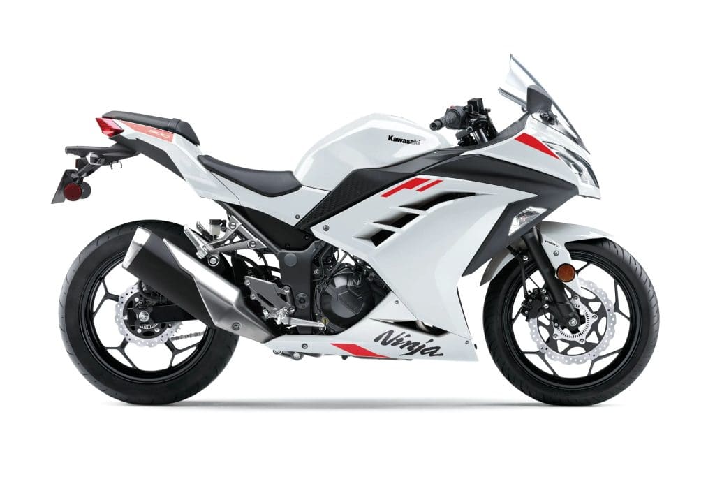 kawasaki-ninja-300