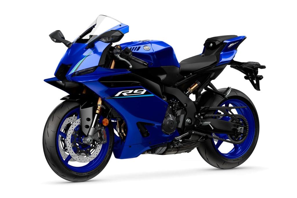 yamaha-r9