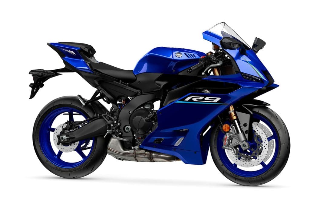 yamaha-r9